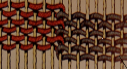 technique-tissage-kilim-Tissage-a-chaine-entrelacees-en-dent-de-peigne-ou-l-horizon